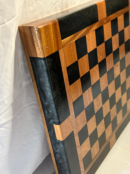 Sapele/Graphite Black Checker Board