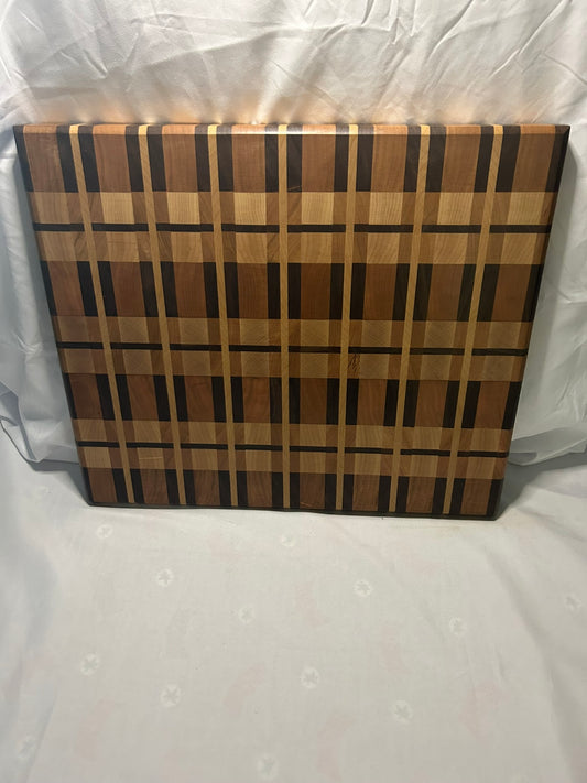 Plaid Pattern Cutting Board